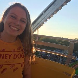 Meet your Posher, Josie